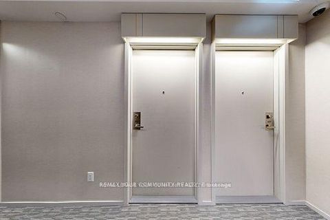 Photo 20 at 602 - 101 PETER Street, Waterfront Communities C1, Toronto