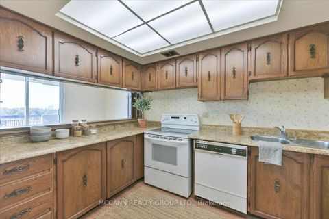 Photo 4 at 602 - 1201 Steeles Avenue W, Branson, Toronto