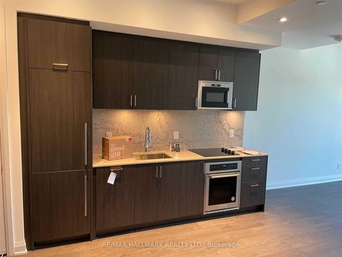 Photo 10 at PH23 - 280 Howland Avenue, Annex, Toronto