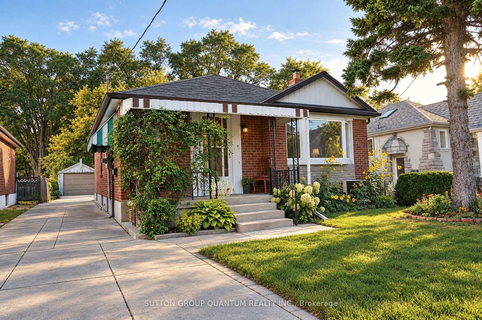 74 Cannon Road, Queensway, Toronto 