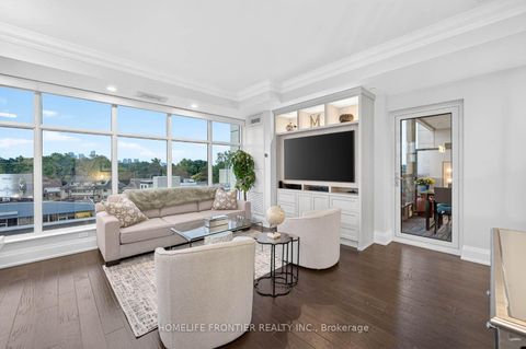 Photo 3 at 706 - 2 Old Mill Drive, Swansea, Toronto