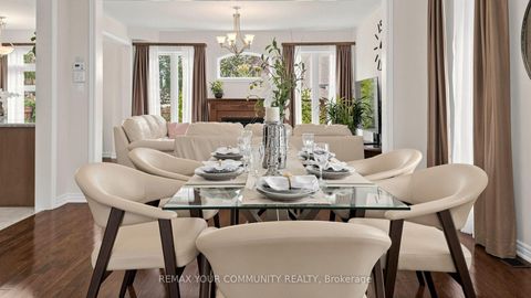 Photo 1 at 6 Homerton Avenue, Oak Ridges, Richmond Hill