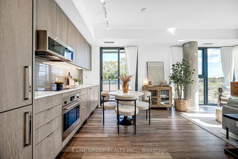 Photo 9 at 309 - 250 Lawrence Avenue W, Lawrence Park North, Toronto