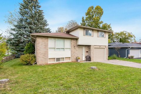 Photo 0 at 58 Steel Street, Grove East, Barrie