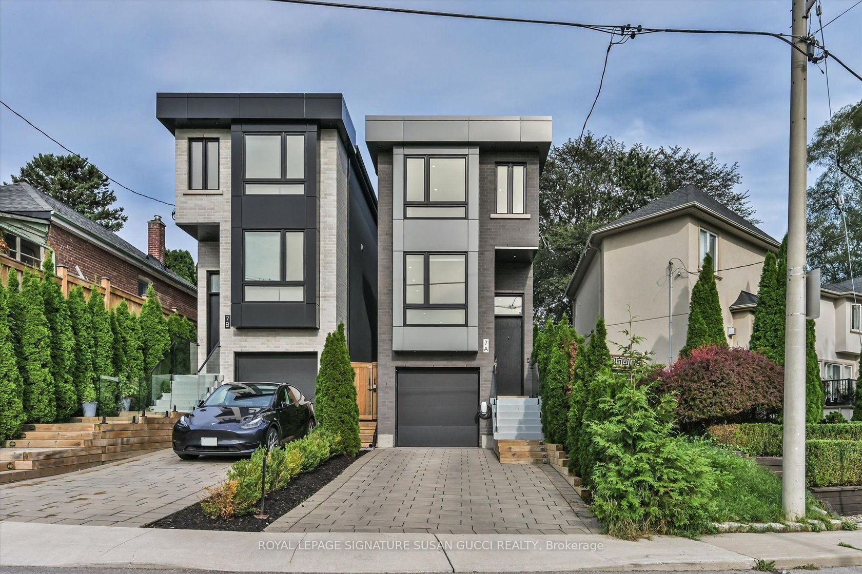 7A Everett Crescent, Lumsden, Toronto 