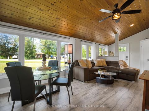Photo 13 at 18 Isle Vista Drive, Virginia, Georgina