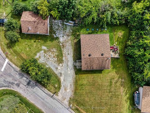 Photo 37 at 18 Isle Vista Drive, Virginia, Georgina