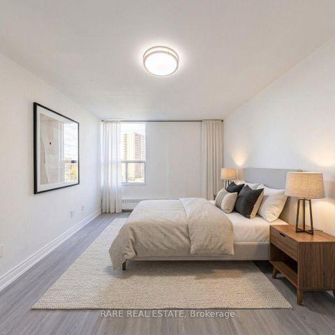 Photo 2 at 914 - 60 Pavane Linkway, Flemingdon Park, Toronto