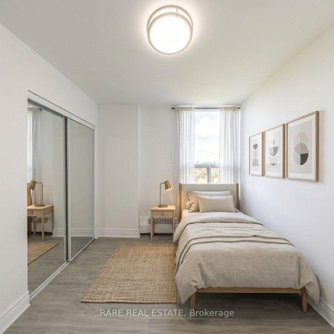 Photo 11 at 914 - 60 Pavane Linkway, Flemingdon Park, Toronto
