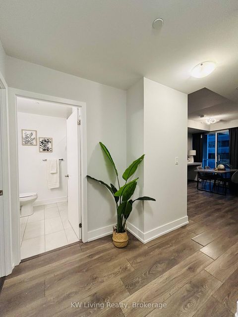 Photo 10 at 201 - 180 Fairview Mall Drive, Don Valley Village, Toronto