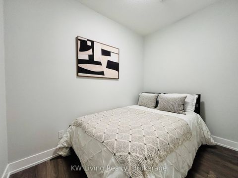 Photo 11 at 201 - 180 Fairview Mall Drive, Don Valley Village, Toronto
