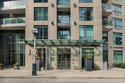 Photo 3 at 304 - 219 Fort York Boulevard, Niagara, Toronto