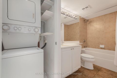 Photo 24 at 304 - 219 Fort York Boulevard, Niagara, Toronto
