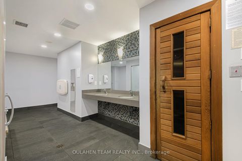 Photo 33 at 304 - 219 Fort York Boulevard, Niagara, Toronto