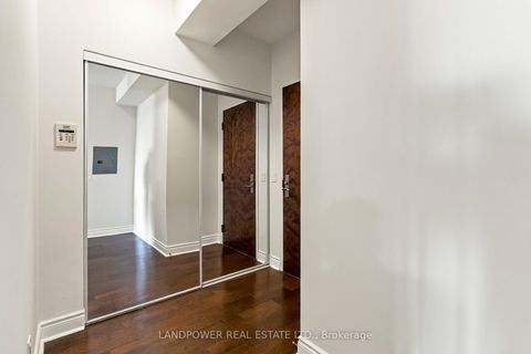 Photo 9 at 4908 - 763 Bay Street, Bay Street Corridor, Toronto
