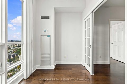 Photo 29 at 4908 - 763 Bay Street, Bay Street Corridor, Toronto