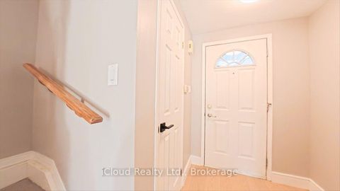 Photo 4 at 184 Madelaine Drive, Painswick South, Barrie