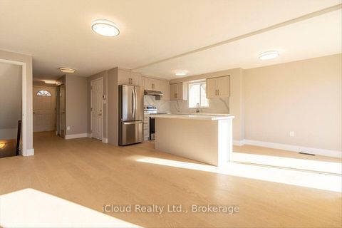 Photo 10 at 184 Madelaine Drive, Painswick South, Barrie