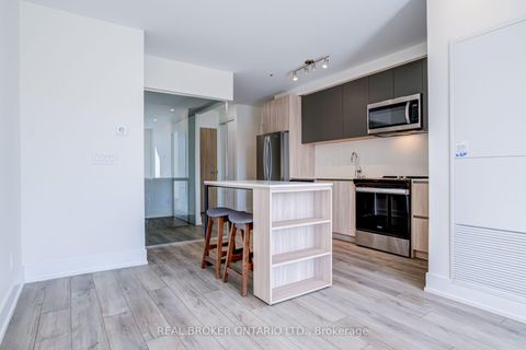 Photo 3 at 208 - 11 Maryport Avenue, CFB, Toronto