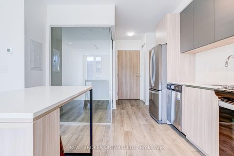 Photo 5 at 208 - 11 Maryport Avenue, CFB, Toronto