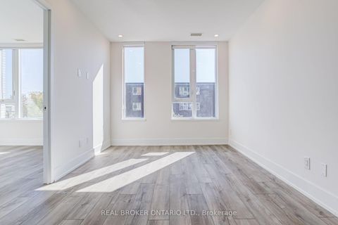 Photo 9 at 208 - 11 Maryport Avenue, CFB, Toronto