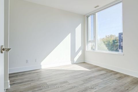 Photo 13 at 208 - 11 Maryport Avenue, CFB, Toronto
