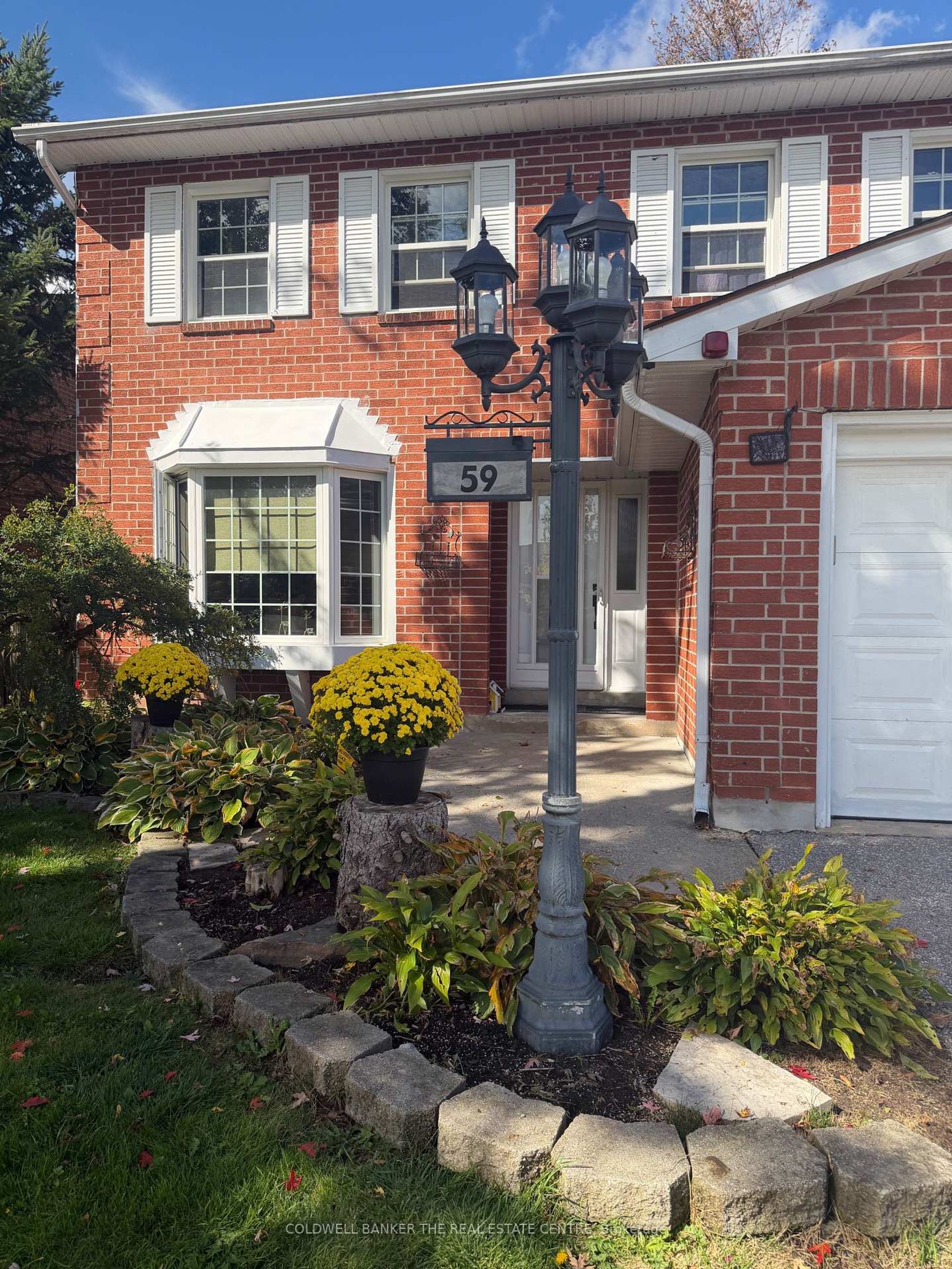 59 Pepler Place, Sunnidale, Barrie photo number 2