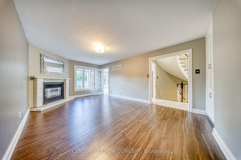 Photo 17 at 528 Belview Avenue, East Woodbridge, Vaughan