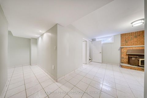 Photo 38 at 528 Belview Avenue, East Woodbridge, Vaughan