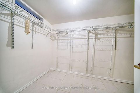 Photo 41 at 528 Belview Avenue, East Woodbridge, Vaughan