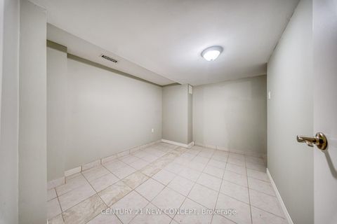 Photo 42 at 528 Belview Avenue, East Woodbridge, Vaughan