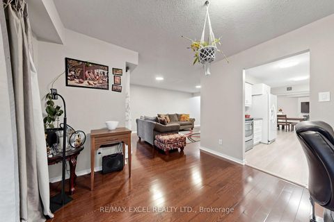 Photo 22 at 24 Redheugh Crescent, Steeles, Toronto