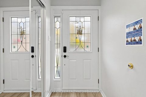 Photo 24 at 24 Redheugh Crescent, Steeles, Toronto
