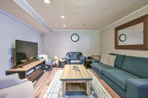 Photo 20 at 74 Rose Street, Wellington, Barrie