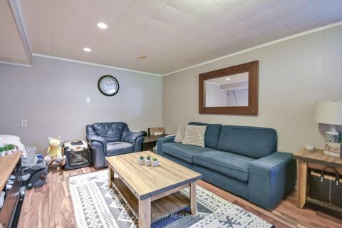 Photo 21 at 74 Rose Street, Wellington, Barrie