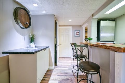 Photo 23 at 74 Rose Street, Wellington, Barrie