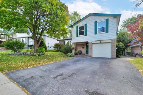 Photo 1 at 151 Cliffwood Road, Hillcrest Village, Toronto