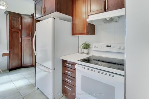 Photo 14 at 151 Cliffwood Road, Hillcrest Village, Toronto