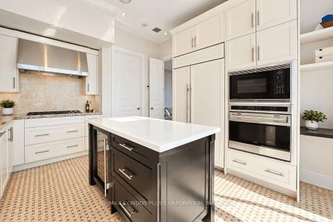 Photo 12 at 2705 - 183 Wellington Street W, Waterfront Communities C1, Toronto