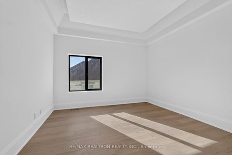Photo 40 at 126 Garden Avenue, South Richvale, Richmond Hill