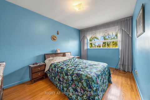 Photo 14 at 7 Daystrom Drive, Humbermede, Toronto