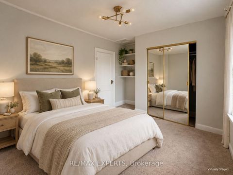 Photo 7 at 26 Grandville Avenue, Smythe, Toronto