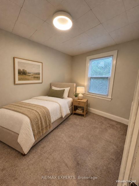 Photo 9 at 26 Grandville Avenue, Smythe, Toronto