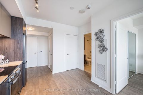 Photo 13 at 1001 - 70 Annie Craig Drive, Mimico, Toronto