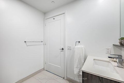 Photo 19 at 1001 - 70 Annie Craig Drive, Mimico, Toronto