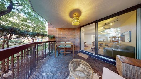 Photo 21 at 123 - 77 Maitland Place, South St. James Town, Toronto