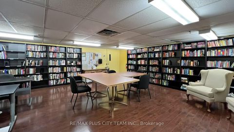 Photo 24 at 123 - 77 Maitland Place, South St. James Town, Toronto