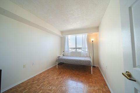 Photo 5 at 402 - 555 Wilson Hts Boulevard, Clanton Park, Toronto