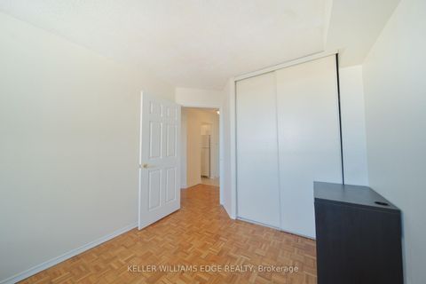 Photo 12 at 402 - 555 Wilson Hts Boulevard, Clanton Park, Toronto