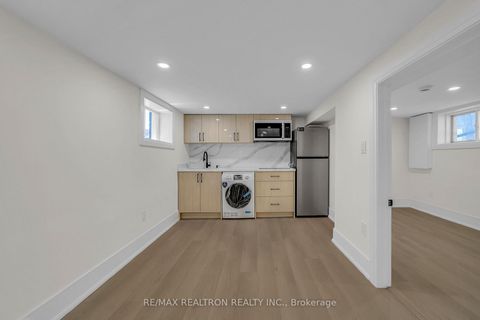 Photo 34 at 23 Sixteenth Street, New Toronto, Toronto